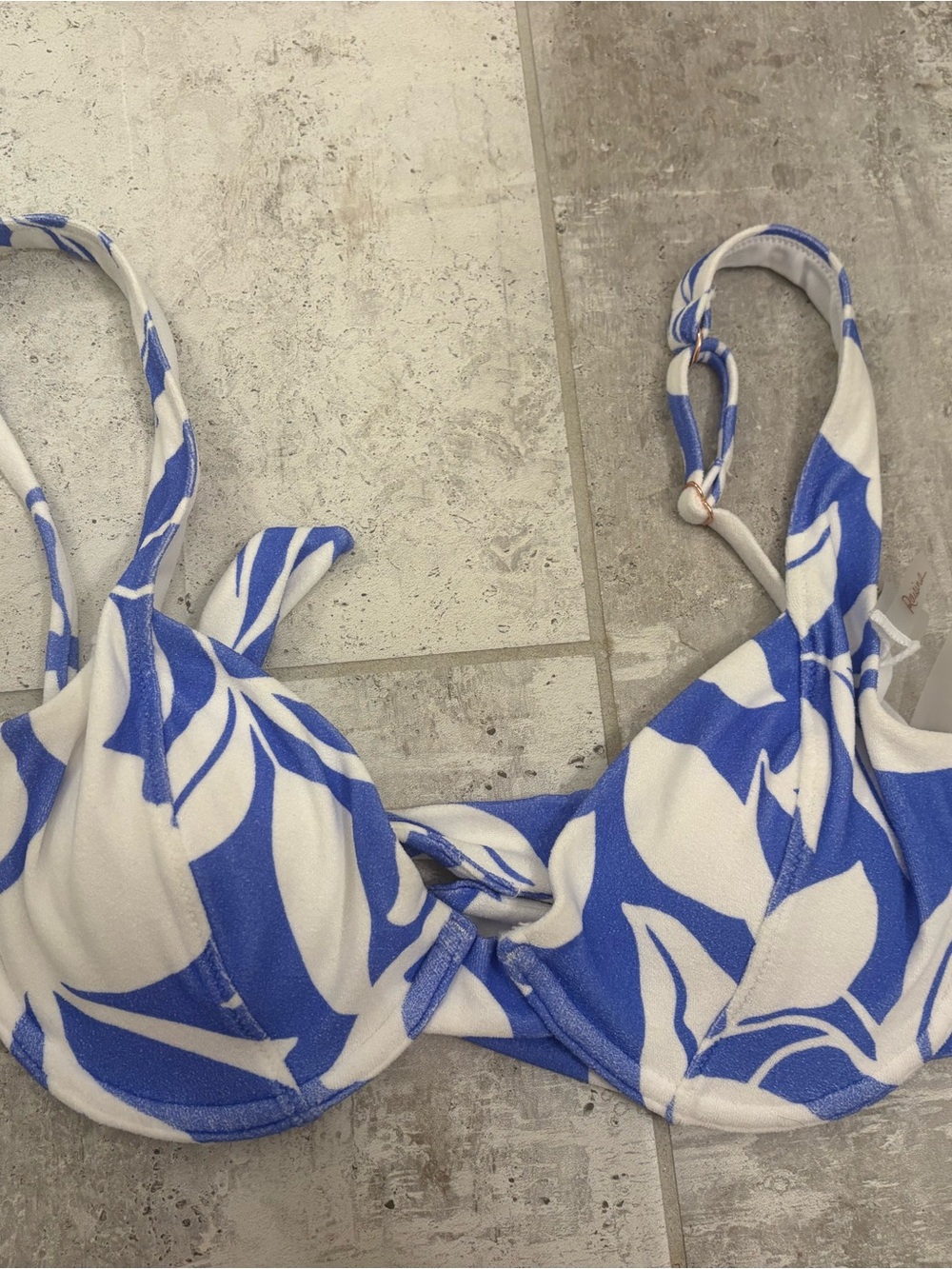Raisins Blue & White Floral Bikini Top